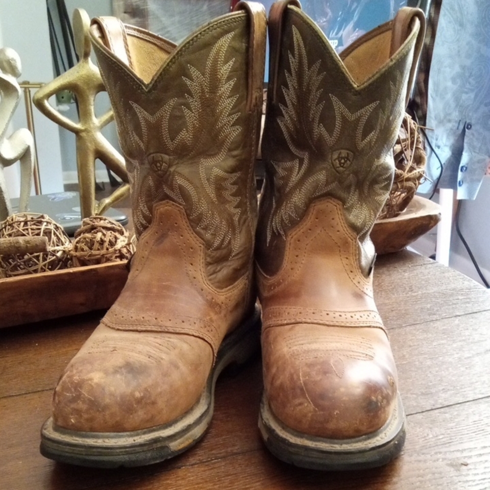 ARIAT Brown Tan Leather Boots